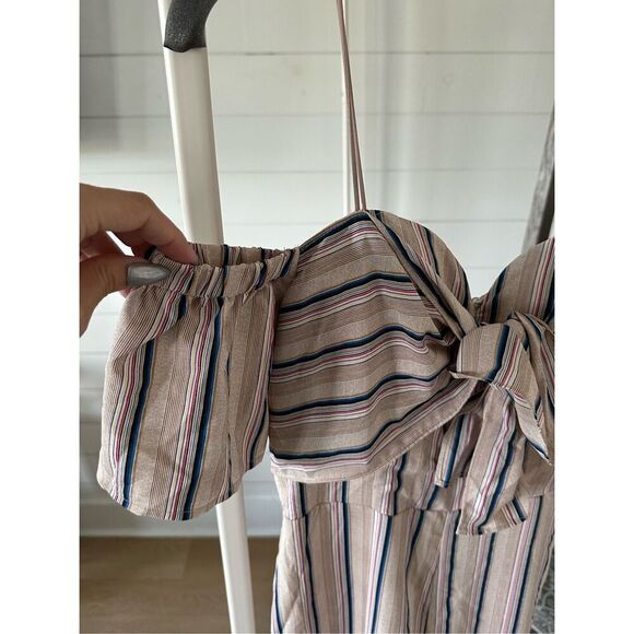 Hot Miami Styles pinstripe strappy jumpsuit flutter sleeves slit legs medium - Picture 3 of 13